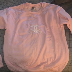 Chanel sweatshirt